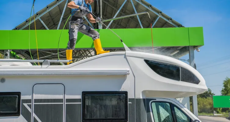 RV Roof and Awning Repair