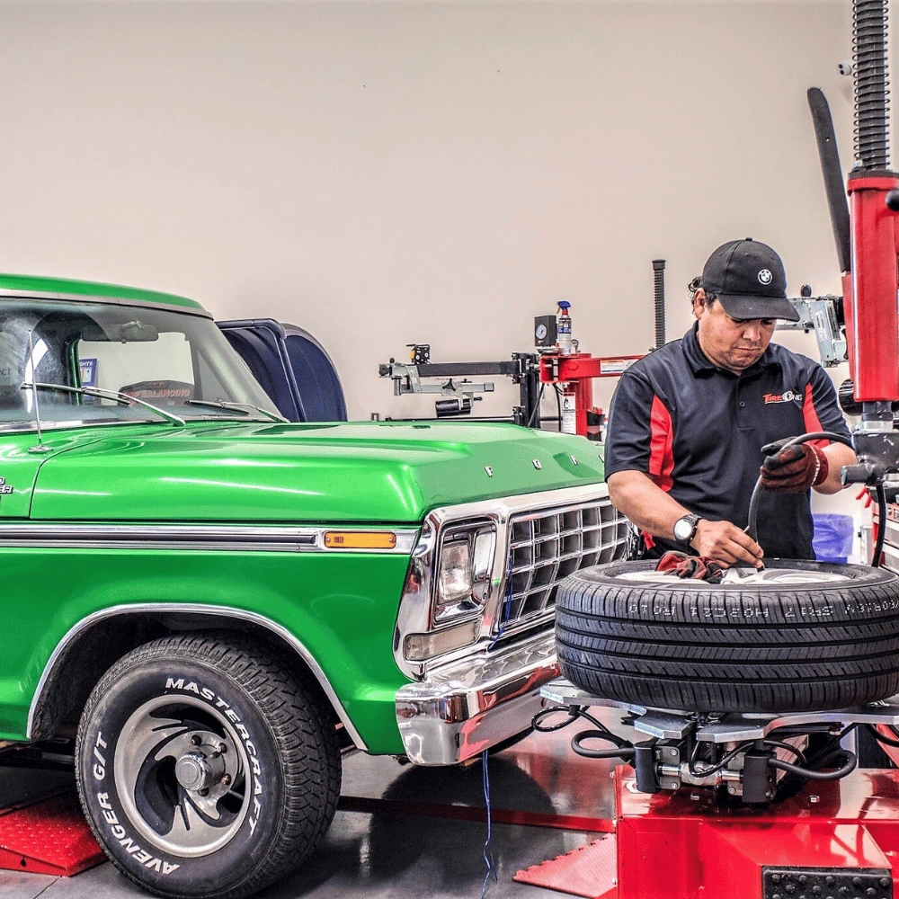 24 7 Tire Replacement Truck Repair Las Vegas, NV
