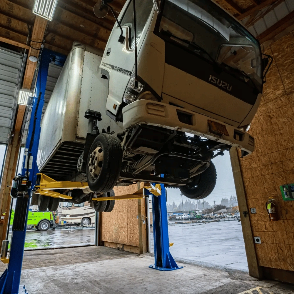 Local Isuzu services Repair Experts LV