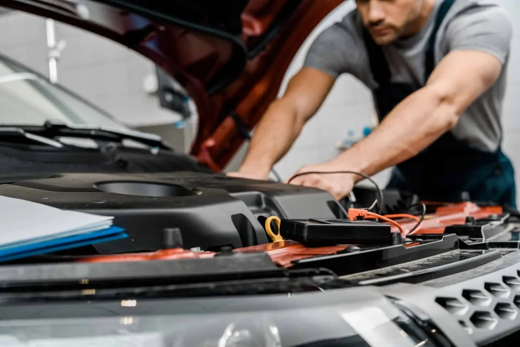 Top-Rated Car Diagnostic Truck Mechanics Truck Repair 24hr-Memphis
